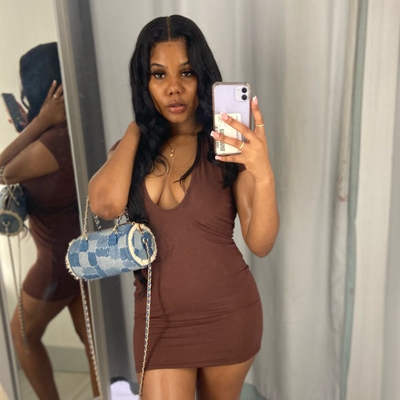 Meet your Posher, Moca - Picture 1 of 1